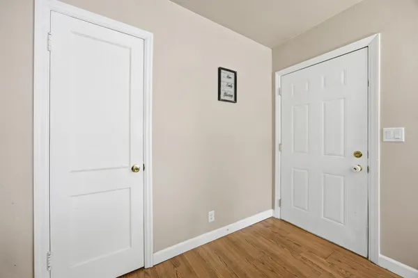 $174,000 | 1502 5th Avenue North, Moorhead, MN 56560