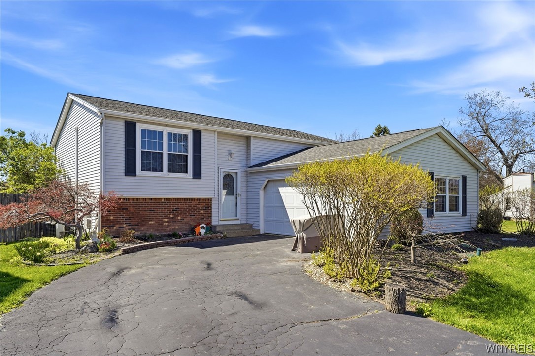 4528 Roundtree Road Hamburg, NY 14075 - Photo 1 of 1 Gallery Image 1