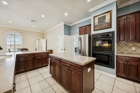 $589,000 | 404 Primrose Lane, League City, TX 77573
