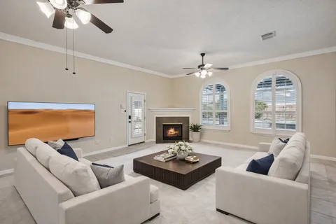 $589,000 | 404 Primrose Lane, League City, TX 77573