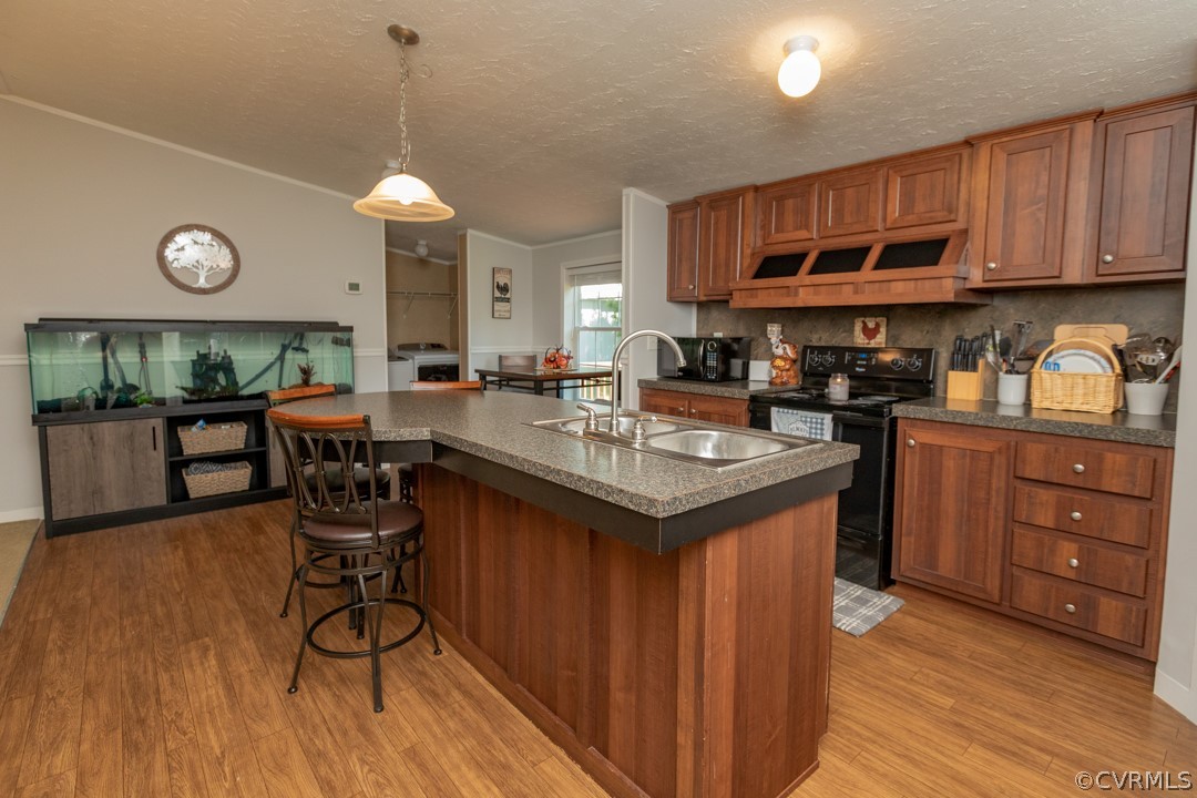 2046 Pleasant Oak Road Victoria, VA 23974 - Photo 9 of 45