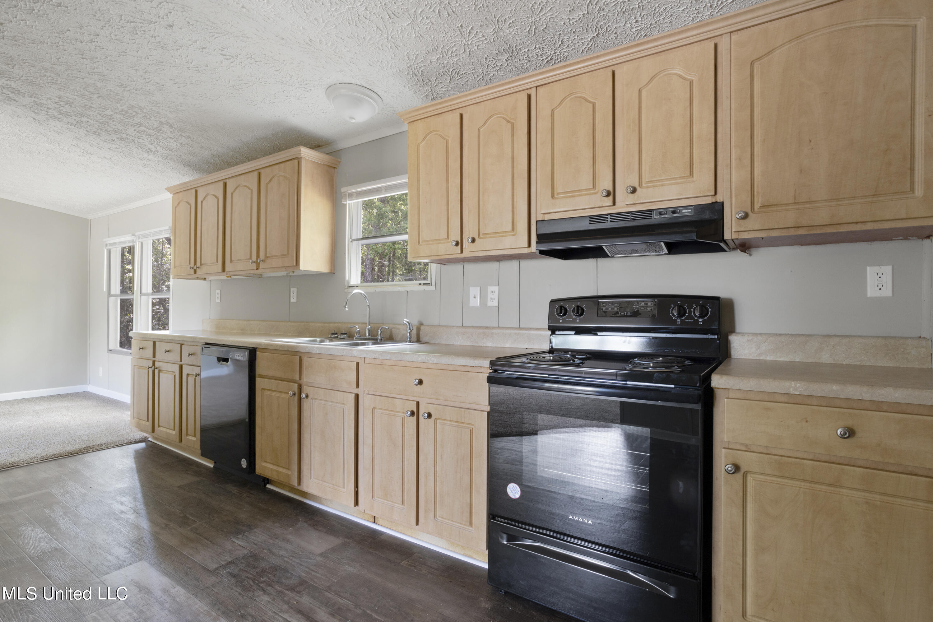 11612 Independence Road Moss Point, MS 39562 - Photo 2 of 23 008