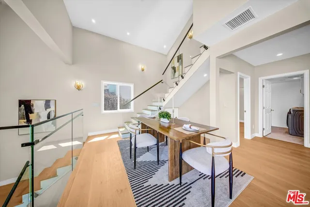 $1,399,000 | 1902 Gates Avenue, Redondo Beach, CA 90278