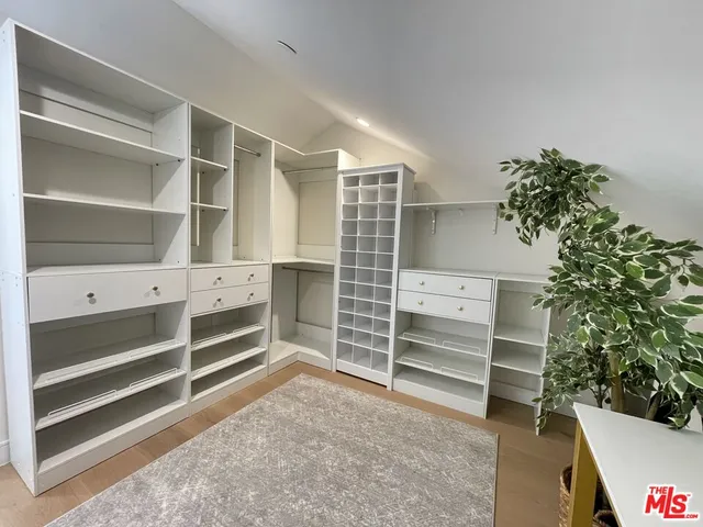 $1,399,000 | 1902 Gates Avenue, Redondo Beach, CA 90278