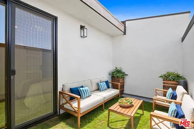 $1,399,000 | 1902 Gates Avenue, Redondo Beach, CA 90278