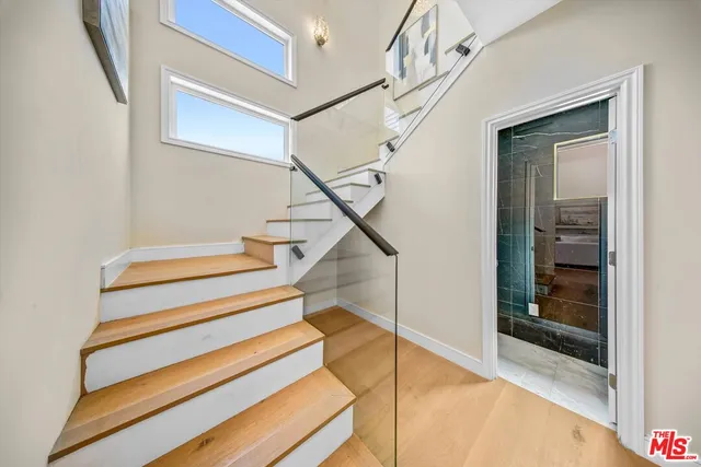 $1,399,000 | 1902 Gates Avenue, Redondo Beach, CA 90278