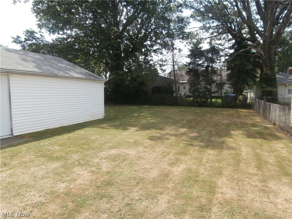 30136 Forestgrove Road Willowick, OH 44095 - Photo 11 of 11