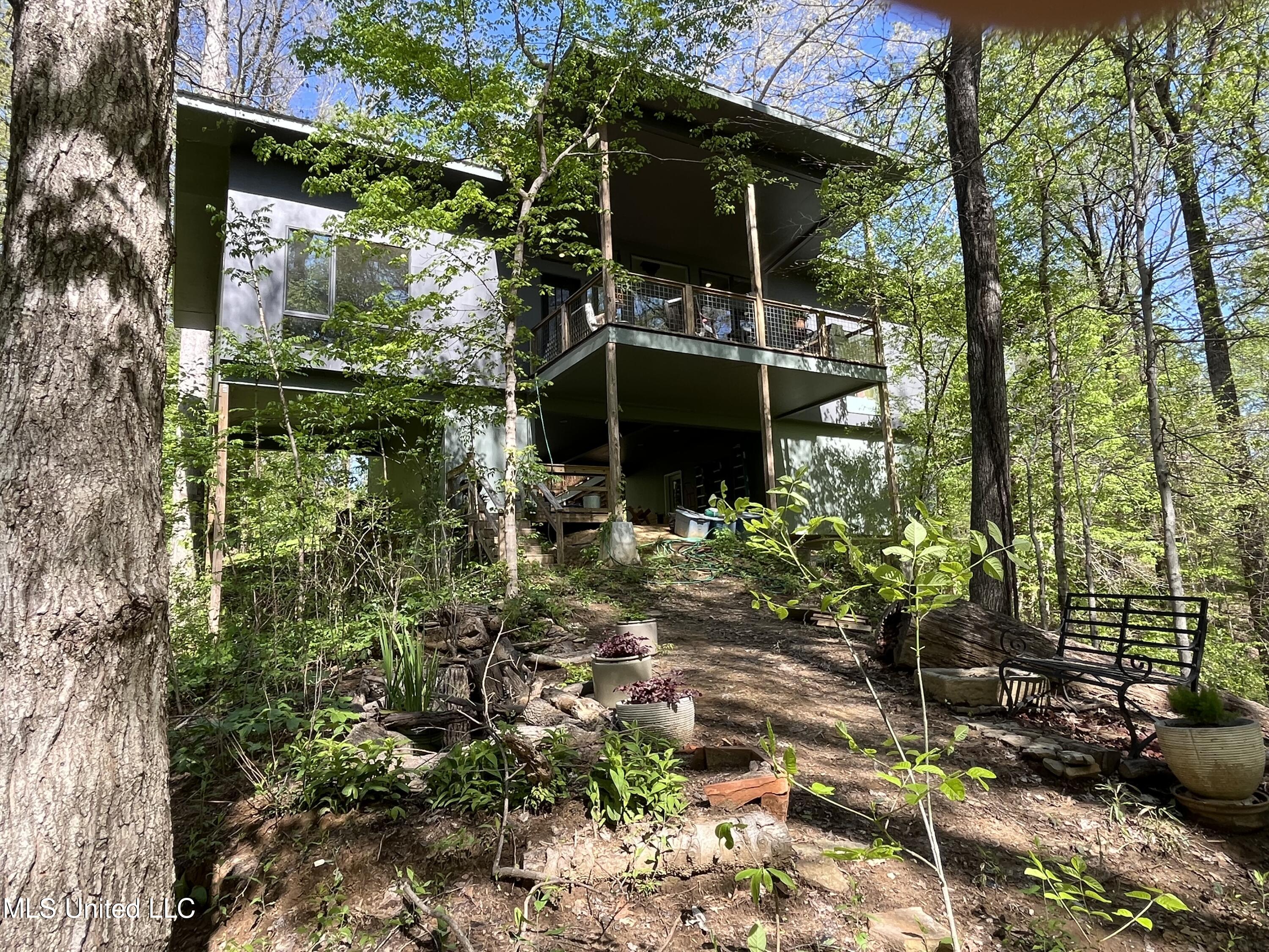 11455 1st Hickory Nut Cove Hernando, MS 38632 - Photo 2 of 19 IMG_1543