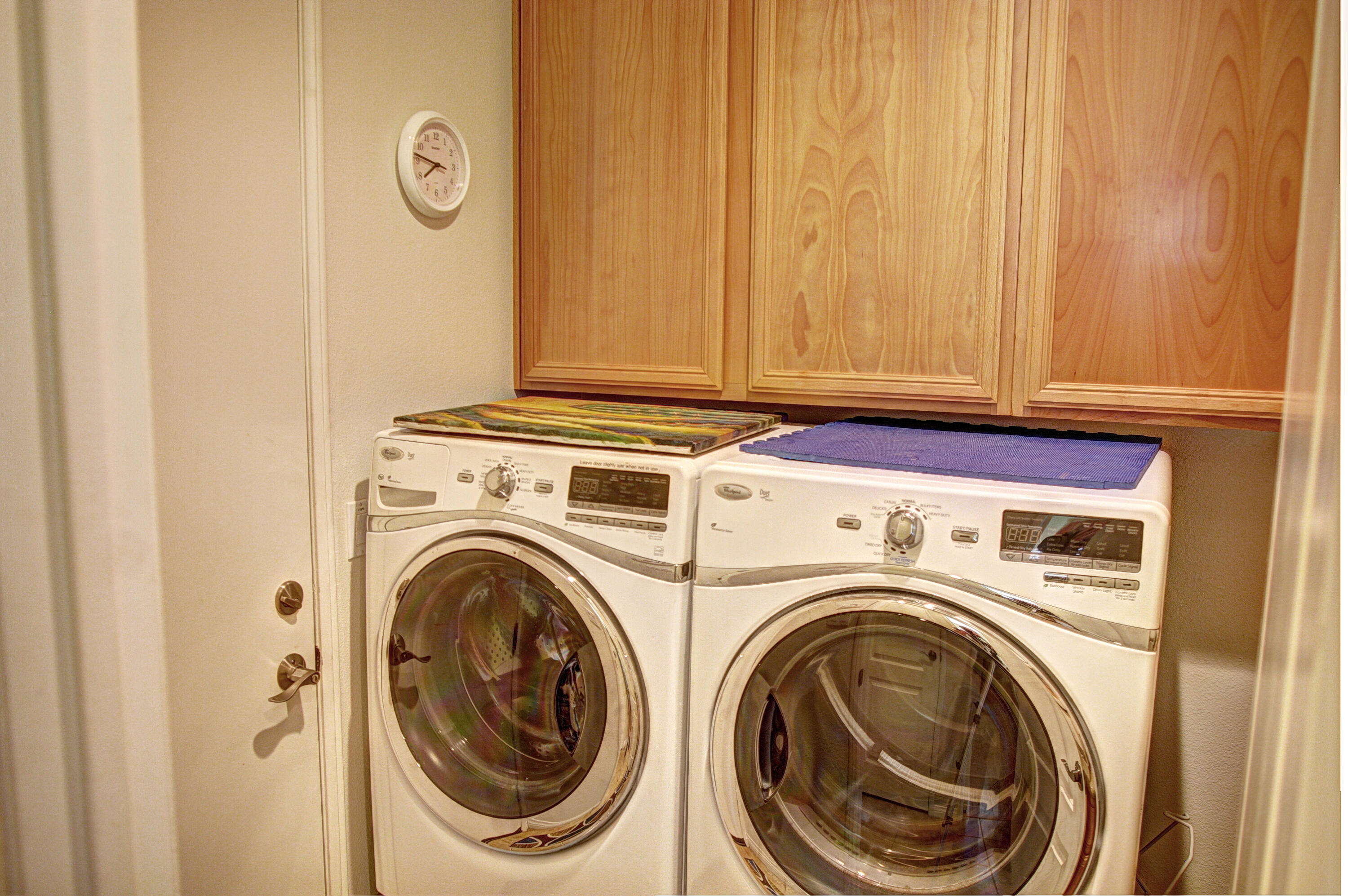 82799 Burnette Drive Indio, CA 92201 - Photo 26 of 36 a utility room with dryer and washer
