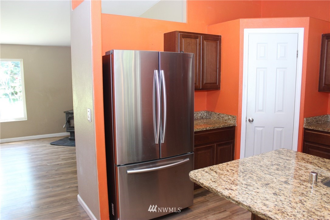 9012 176th Avenue Southwest Rochester, WA 98579 - Photo 16 of 25