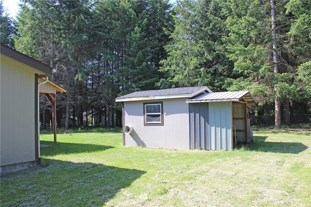 9012 176th Avenue Southwest Rochester, WA 98579 - Photo 23 of 25