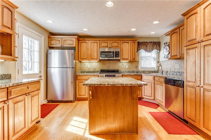 110 Frick Road Pittsburgh, PA 15238 - Photo 2 of 25 Gallery Image 2