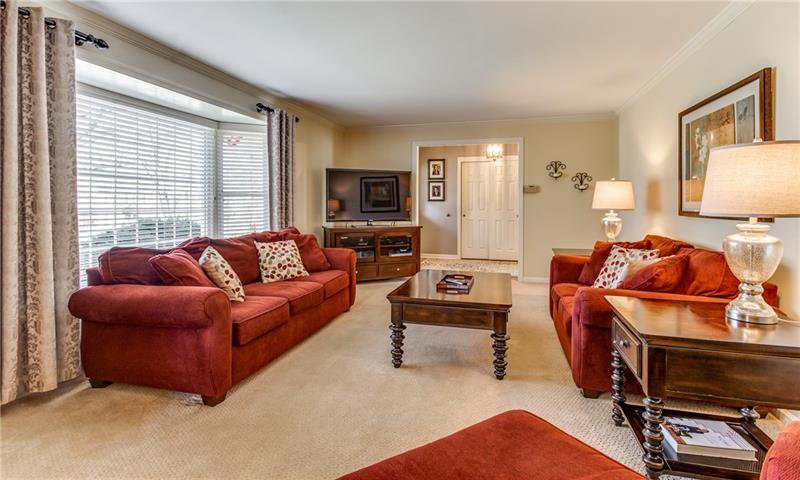 110 Frick Road Pittsburgh, PA 15238 - Photo 8 of 25 Gallery Image 8