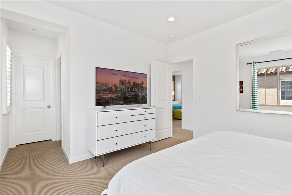 53 Kestrel Irvine, CA 92618 - Photo 22 of 39