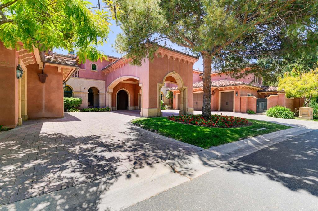 5250 Grand Del Mar Ct  