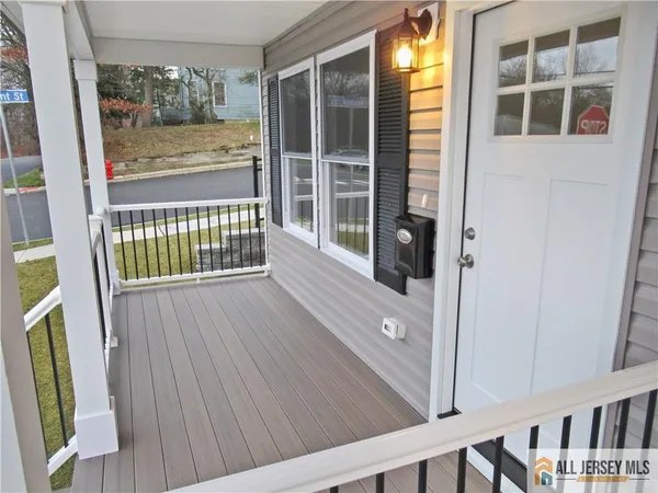 $2,800 | 502 Alpine Street, Unit 2, South Amboy, NJ 08879