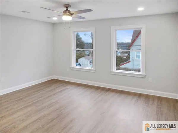 $2,800 | 502 Alpine Street, Unit 2, South Amboy, NJ 08879