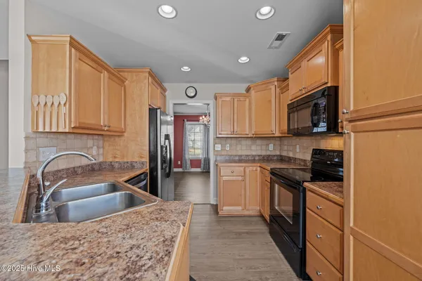 $289,000 | 308 Louisia Mae Way, New Bern, NC 28560