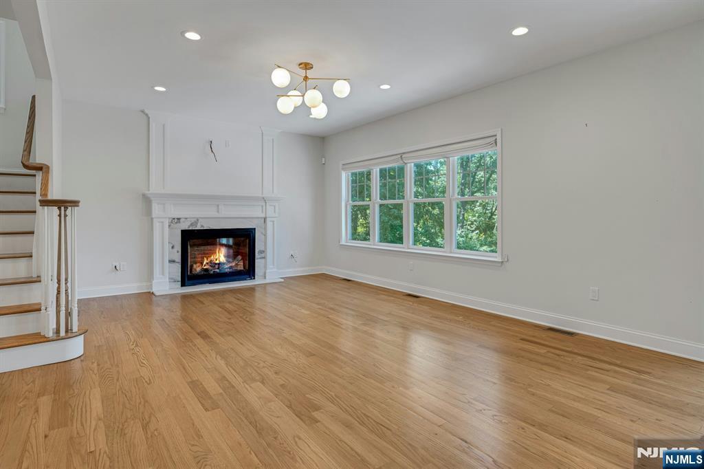 1364 Tabor Road Morris Plains, NJ 07950 - Photo 10 of 35