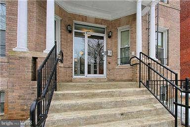 1106 Columbia Road Northwest, Unit 304 Washington, DC 20009 - Photo 2 of 23 Building entrace