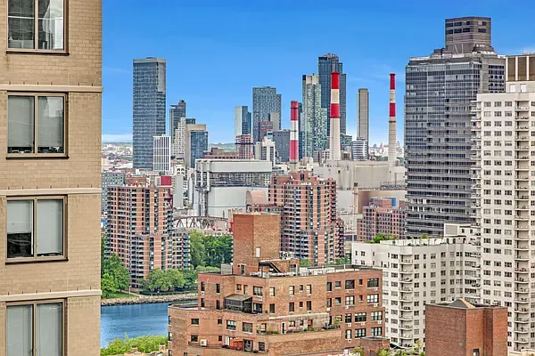 $1,650,000 | 345 East 80th Street, Unit 28C | Upper East Side