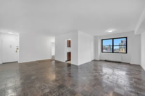$1,650,000 | 345 East 80th Street, Unit 28C | Upper East Side