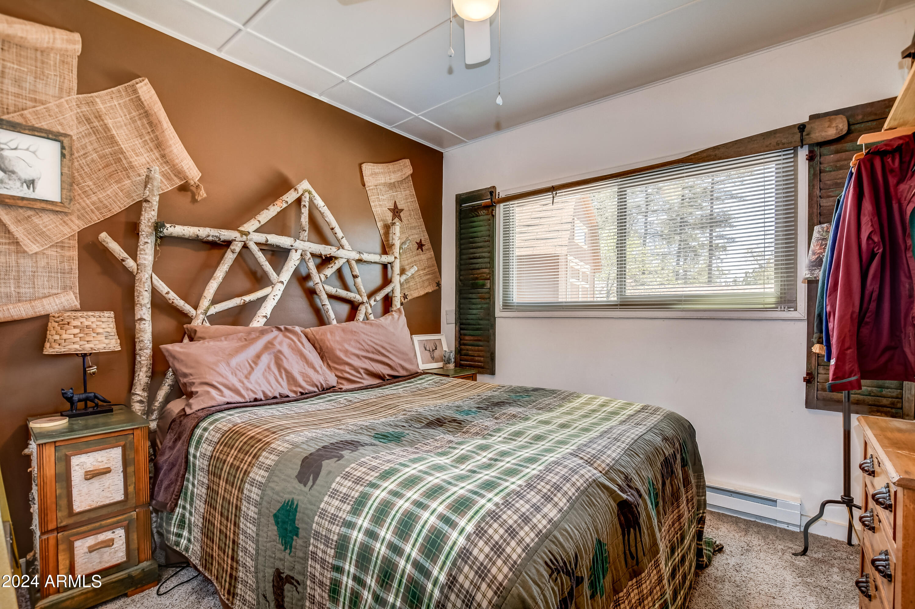 4735 South Juniper Loop Road Prescott, AZ 86303 - Photo 13 of 16 Primary Bedroom 1