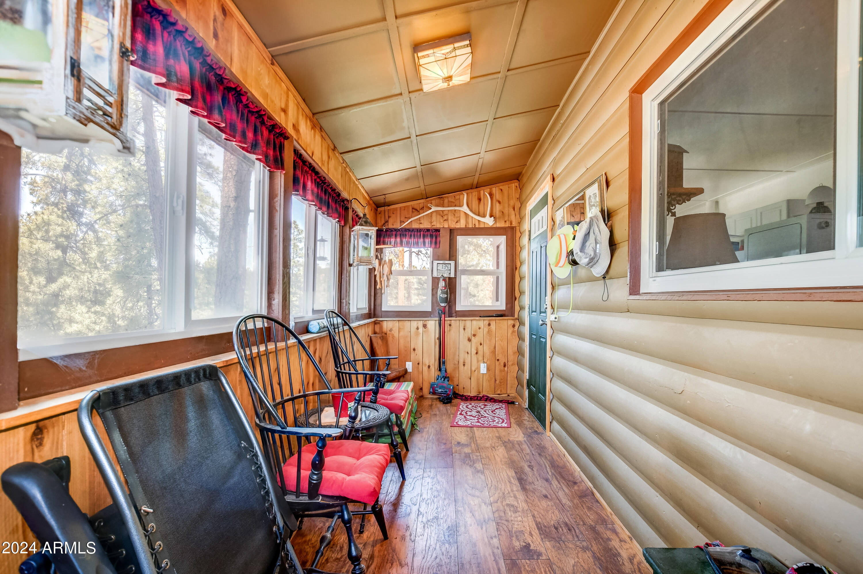 4735 South Juniper Loop Road Prescott, AZ 86303 - Photo 4 of 16 Enclosed Porch 2