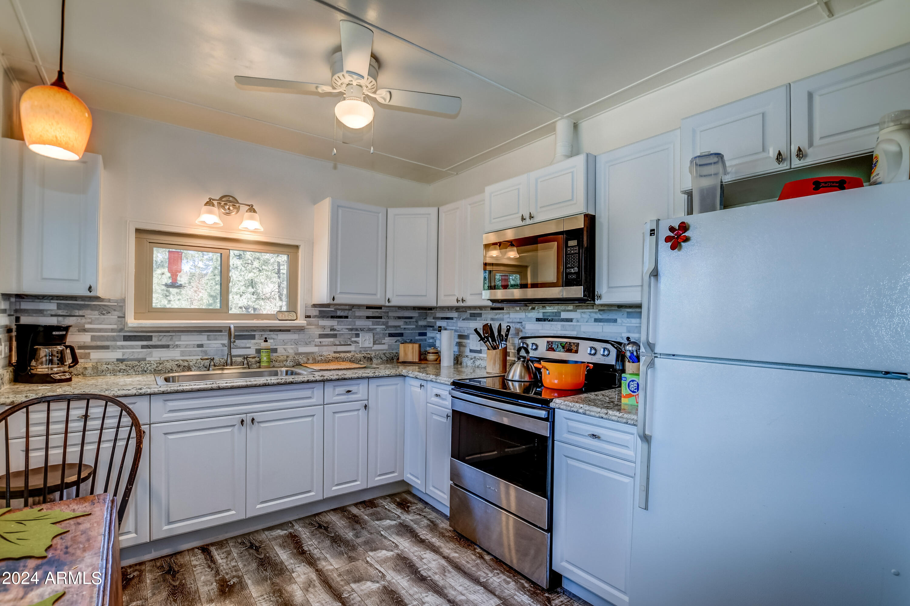 4735 South Juniper Loop Road Prescott, AZ 86303 - Photo 7 of 16 Kitchen 2
