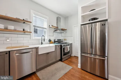 $3,700 | 3605 Brothers Place Southeast, Washington, DC 20032