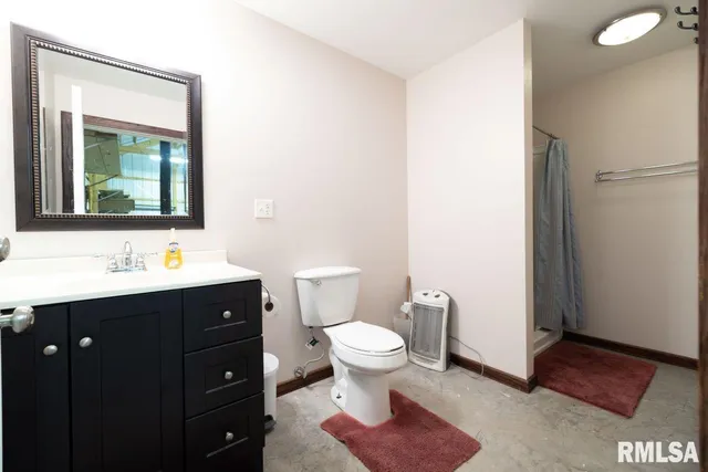 $395,000 | 28 Perkins Lane, Golconda, IL 62938