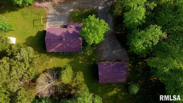 $395,000 | 28 Perkins Lane, Golconda, IL 62938