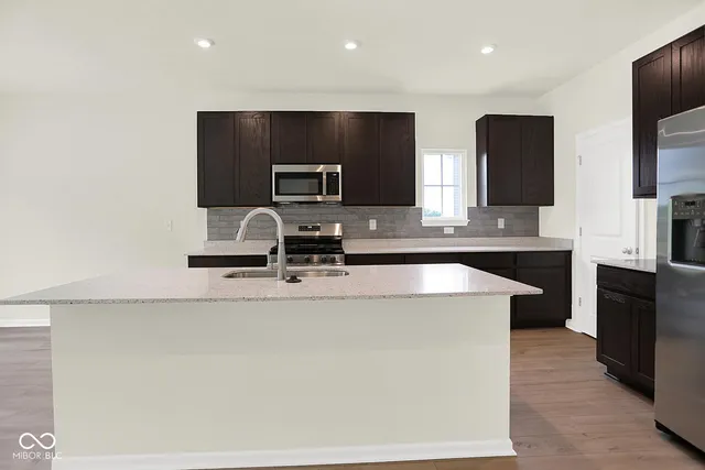 $475,359 | 5758 Greenbrier Court, Brownsburg, IN 46112