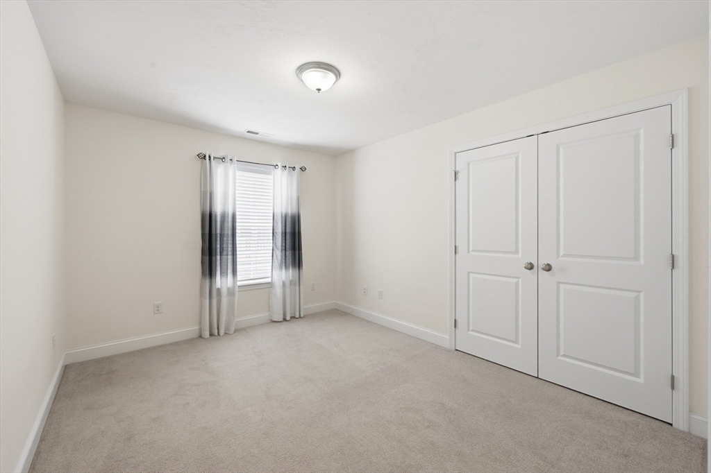 90 Compass Point, Unit 90 North Andover, MA 01845 - Photo 24 of 38 Gallery Image 24