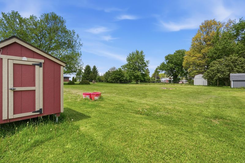 5406 Springfield Jamestown Road Springfield, OH 45502 - Photo 26 of 33