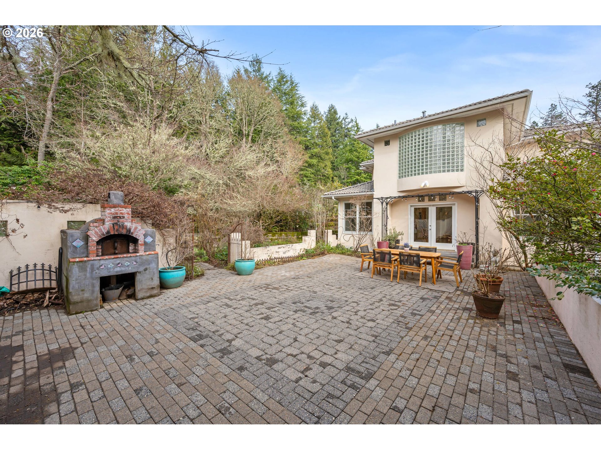 4015 Spring Knoll Drive Eugene, OR 97405 - Photo 40 of 48 a house view with a sitting space and garden space