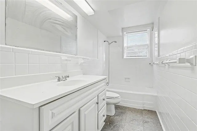 $259,900 | 7120 South Sweetwater Road, Lithia Springs, GA 30122