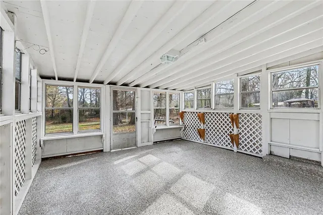 $259,900 | 7120 South Sweetwater Road, Lithia Springs, GA 30122