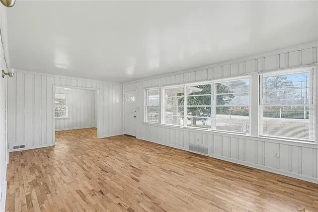 $259,900 | 7120 South Sweetwater Road, Lithia Springs, GA 30122