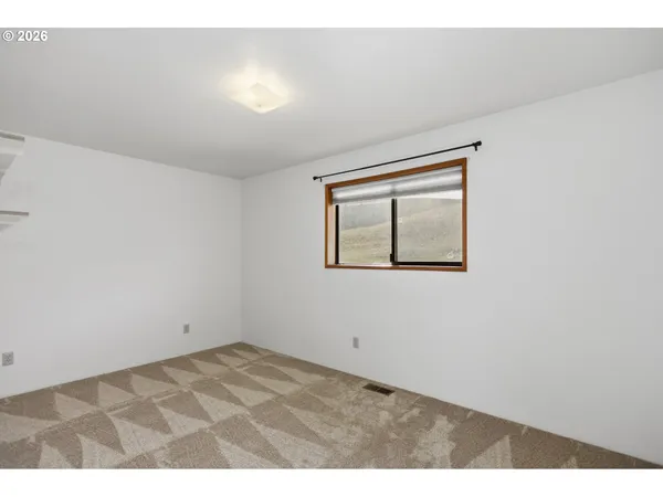 $629,000 | 1490 Main Street, Arlington, OR 97812