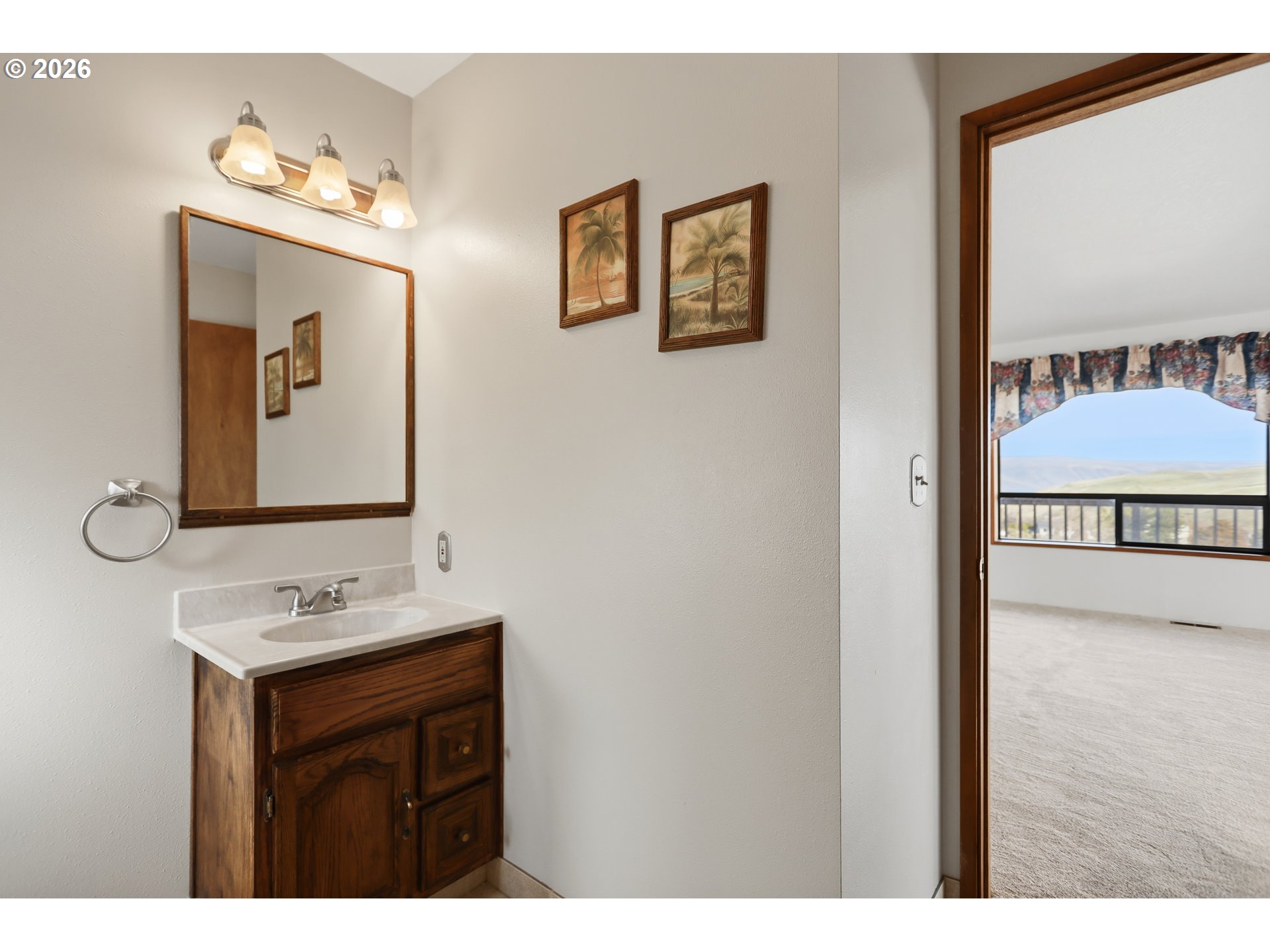 1490 Main Street Arlington, OR 97812 - Photo 15 of 48 Bathroom