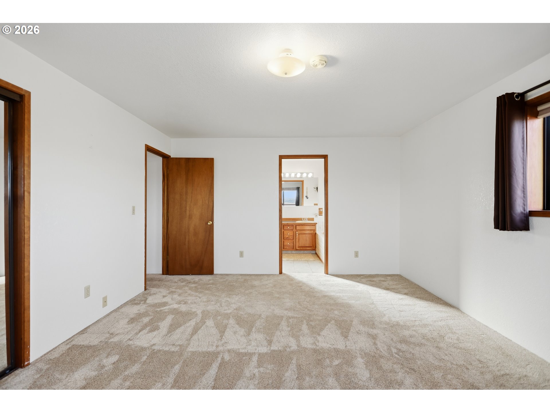 1490 Main Street Arlington, OR 97812 - Photo 17 of 48 Bedroom, Primary