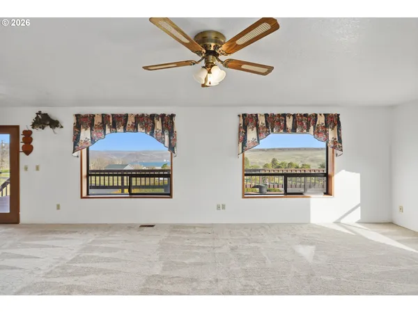 $629,000 | 1490 Main Street, Arlington, OR 97812