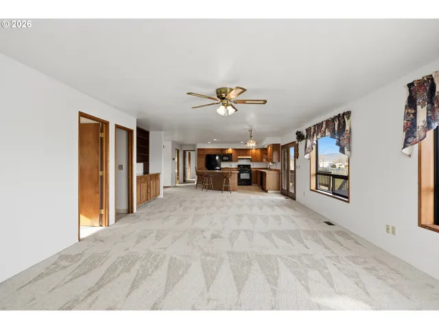 $649,000 | 1490 Main Street, Arlington, OR 97812