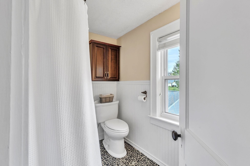74 Ridgeway Street Westfield, MA 01085 - Photo 25 of 40 Gallery Image 25