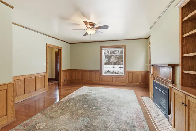 $295,000 | 222 West Pleasant Street, Mankato, MN 56001