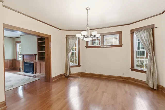 $295,000 | 222 West Pleasant Street, Mankato, MN 56001