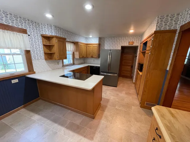 $300,000 | 222 West Pleasant Street, Mankato, MN 56001