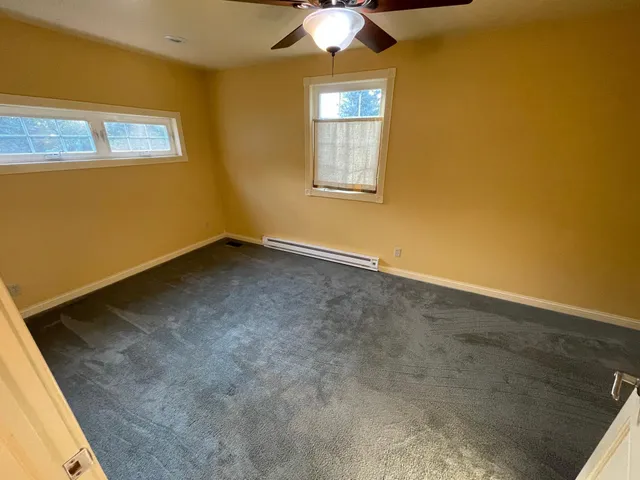 $300,000 | 222 West Pleasant Street, Mankato, MN 56001