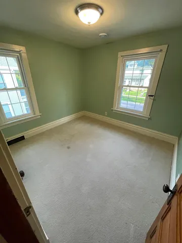 $300,000 | 222 West Pleasant Street, Mankato, MN 56001